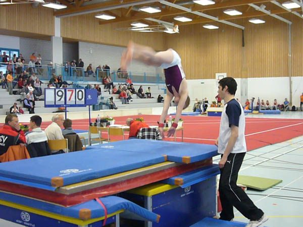 Photo 34 – Fribourgeoise et bernoise à Wünnewil (12 avril)